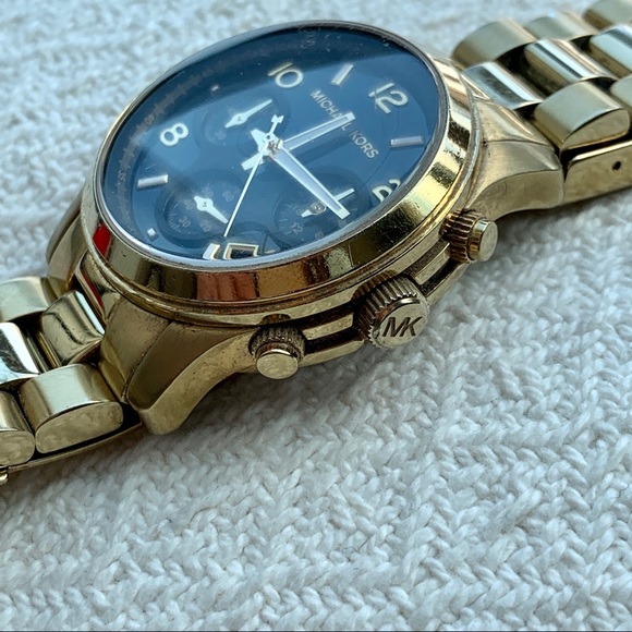Michael Kors Chronograph Gold and Black Watch main image 7